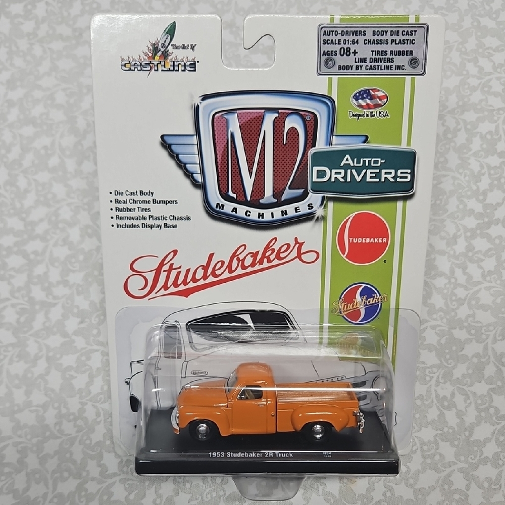 2015 M2 Machines Orange 1953 Studebaker 2R Truck R34 15-20 Auto-Drivers